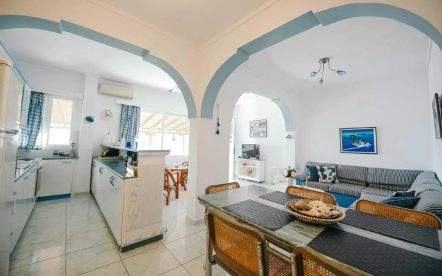 Luxury Unique Apartment Sea View