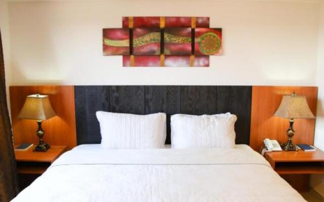 Olimpo Hotel & Suites