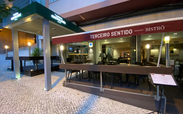 Lisboa Central Park Hotel Suites & Studios