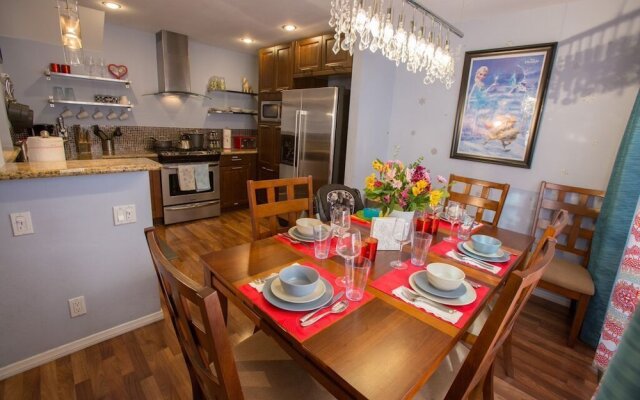 Bedknobs and Broomsticks - 3 Br Condo