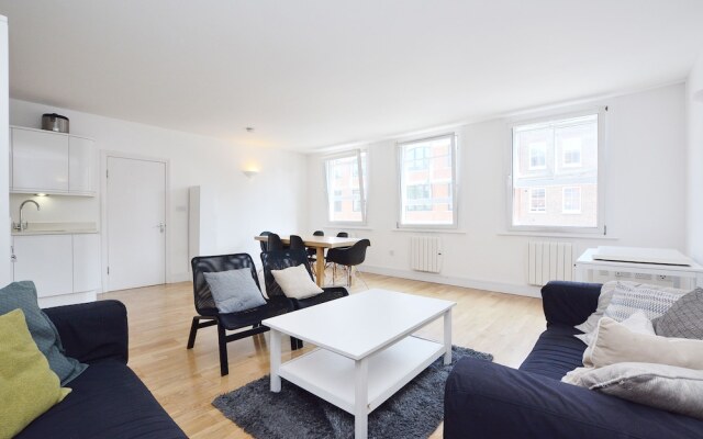 Elegant Oxford Street Apartments