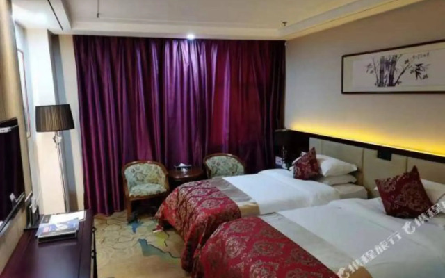 Phoenix Lake International Hotel