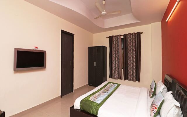 OYO 11925 Krishna 26