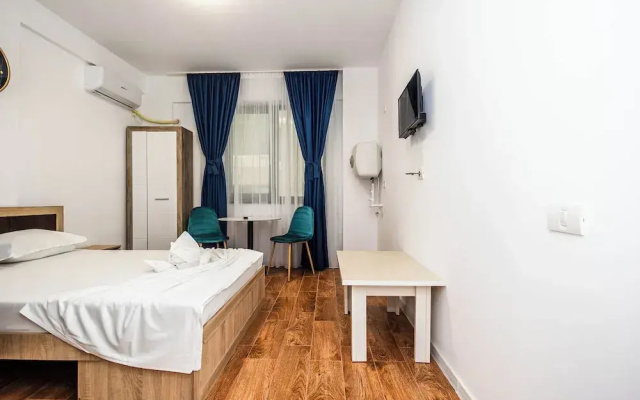 Stefan Building Mamaia Nord