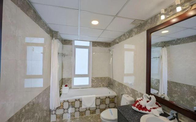 Dong Kinh Hotel
