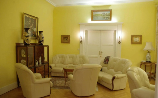 Le Blason B&B