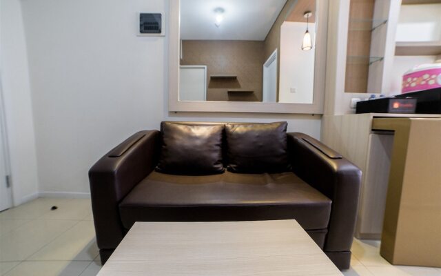 Serene & Cozy Apartment at Parahyangan Residences