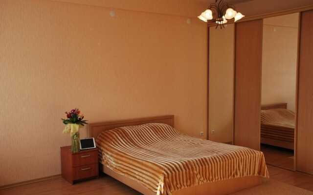 Апартаменты на Дальневосточной 144