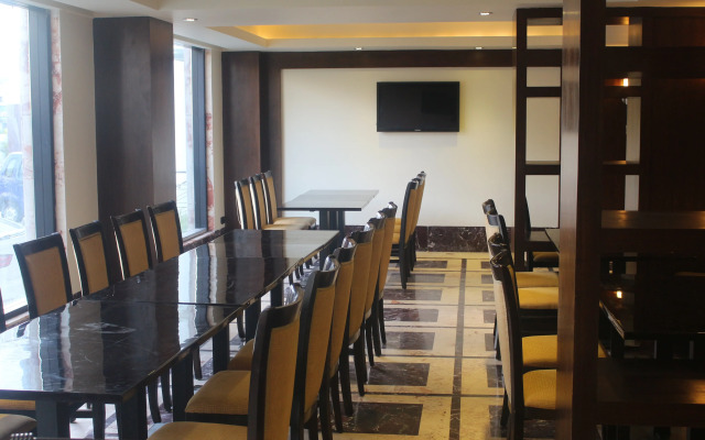Anandha Inn Convention Centre and Suites