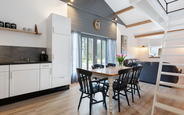 Cozy Holiday Home in Leersum with Courtyard