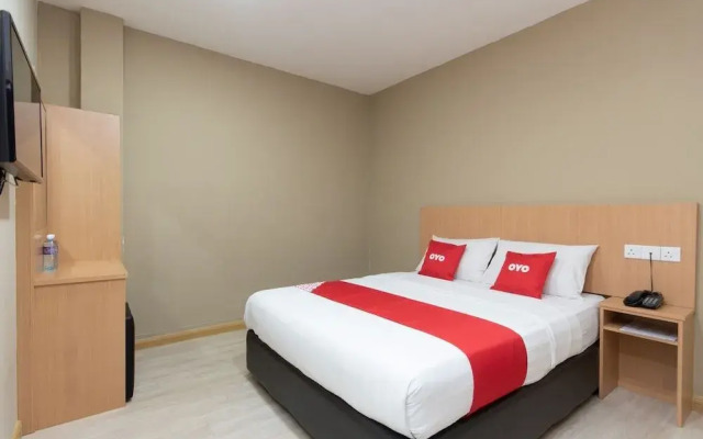 OYO 89344 Labuan Avenue Hotel