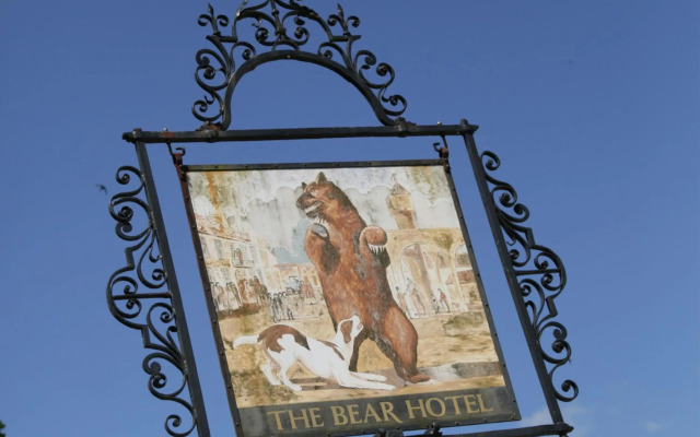 Macdonald Bear Hotel