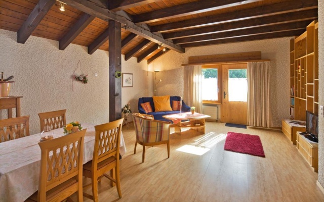 Hotel-Restaurant Bürchnerhof – Guest Rooms – Buerchen