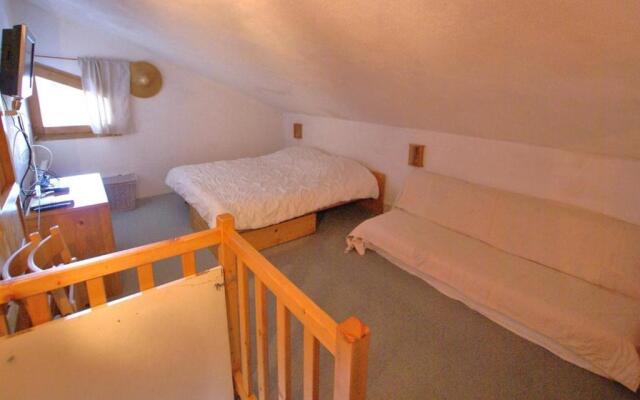 Appartement Enchastrayes, 3 pièces, 6 personnes - FR-1-165A-108