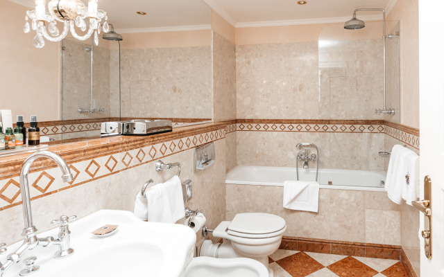 Alchymist Grand Hotel & Spa