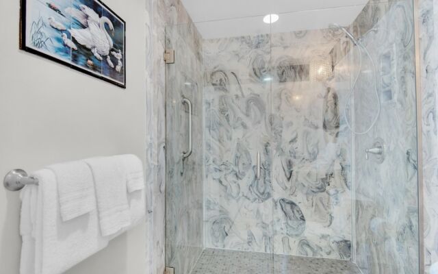 Emerald Isle Unit 1207