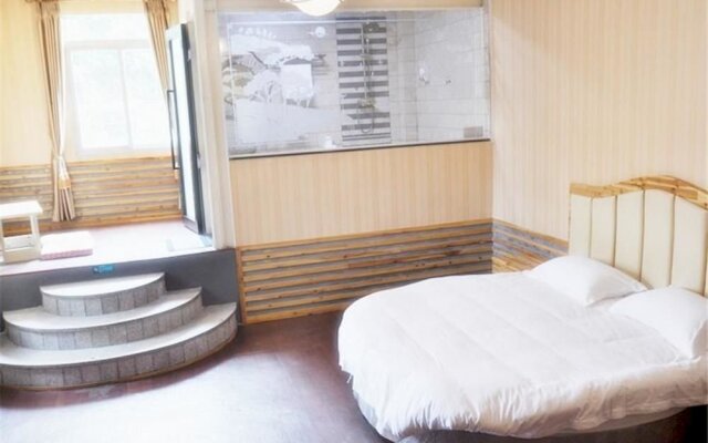 Nest House Hotel