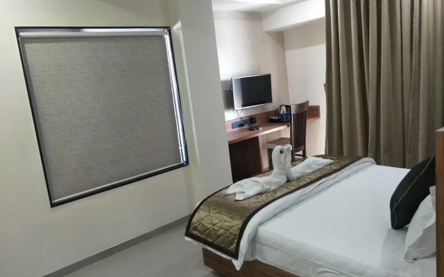 Kyriad Hotel Solapur by OTHPL