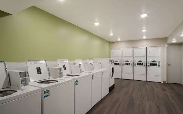 WoodSpring Suites Grand Rapids Kentwood