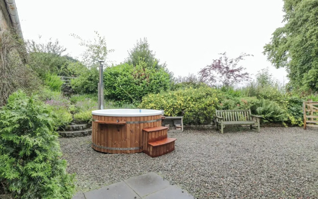 Trefoil Cottage
