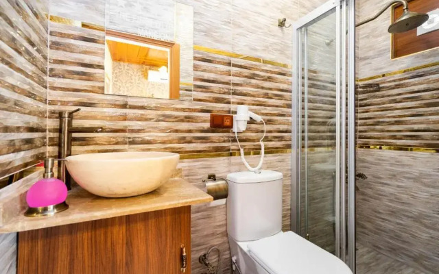 Rozin Hotel