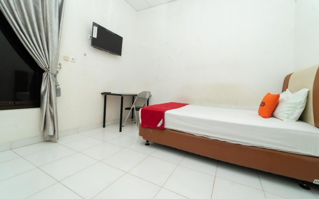 KoolKost Syariah near Summarecon Mall Serpong