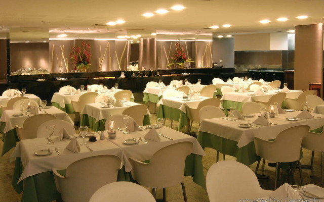 Ritz Lagoa Da Anta