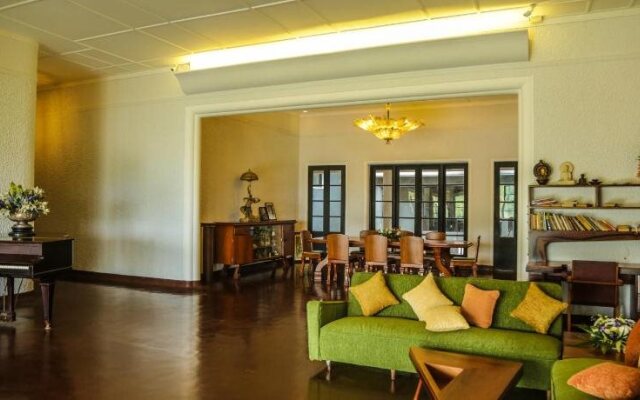 Castle Hill Bungalow