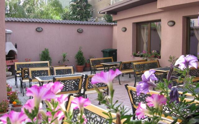Hotel Gema