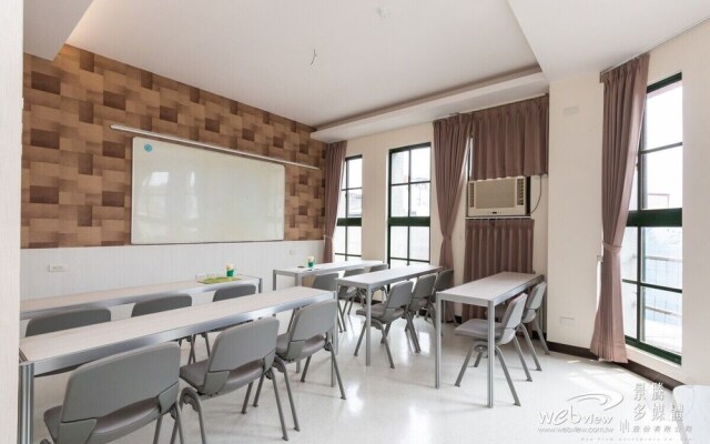 Jia-Jia Business Hotel