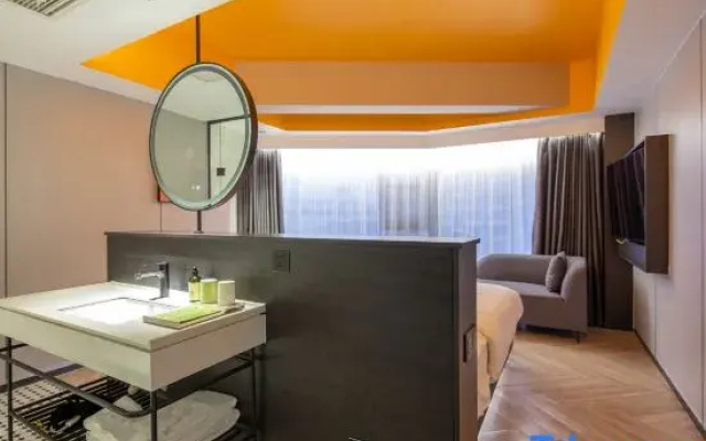 Langji Hotel (Haikou East High-Speed Rail Station Branch)