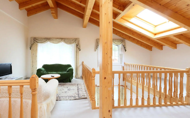 Linda - Four Bedroom