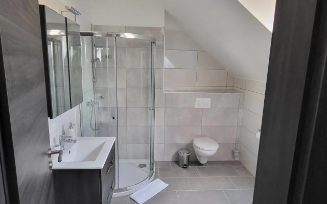 Dotis Apartman Tata