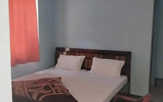 Hotel Dev Darshan & Restaurant