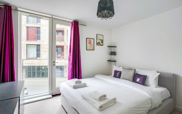 Gorgeous new 1bed Flat w/ Balcony