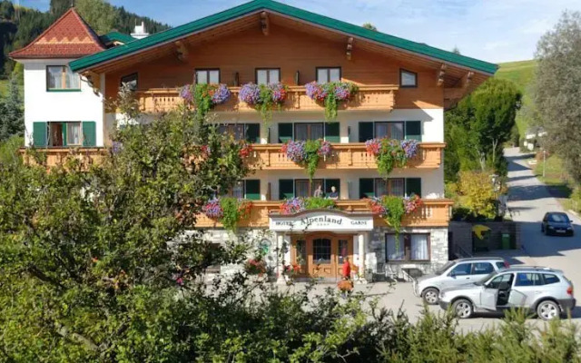 Hotel Garni Alpenland