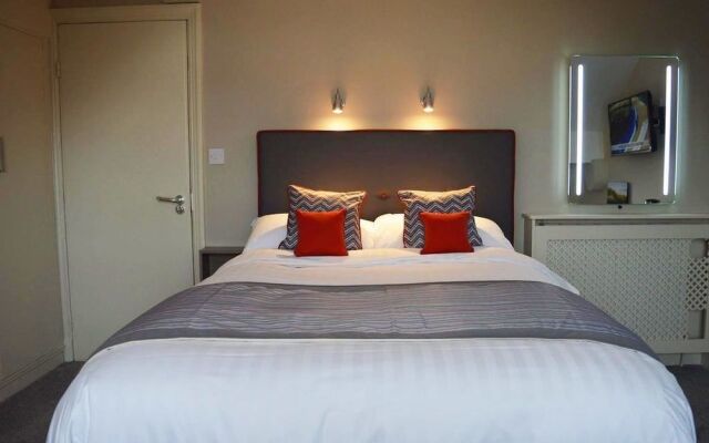The Carlton Hotel