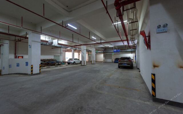 Kanglaibo International Hotel (Ganzhou Gan County)