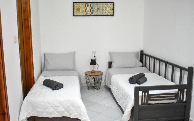 Raeti Cretan Guesthouse