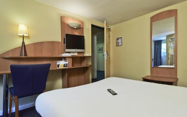 greet Hotel Villeneuve La Garenne