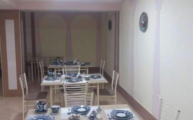 Отель Abu Shakheen