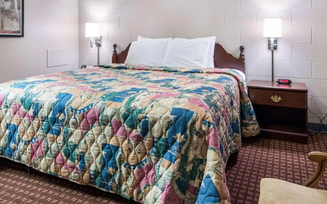 Rodeway Inn & Suites Walhalla