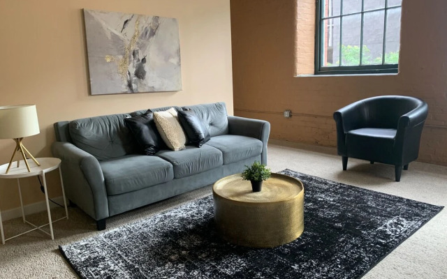 FRONTDESK Sycamore Place Apts Downtown Cincinnati