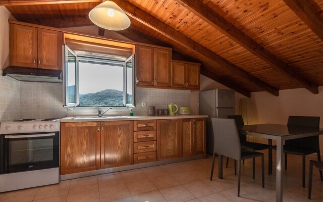 Eleni Luxury Villa by White Dream Villas