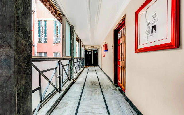 Blue Moon Guest House & Banquet