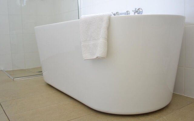 20 Hill Avenue Bed & Breakfast