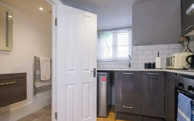 Host Stay St James Studio