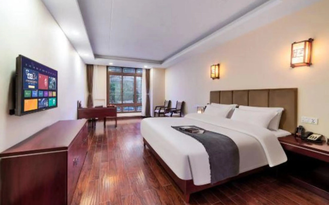Zhiren Inn