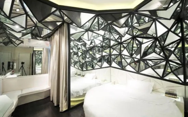 fashion city beautifully hotel