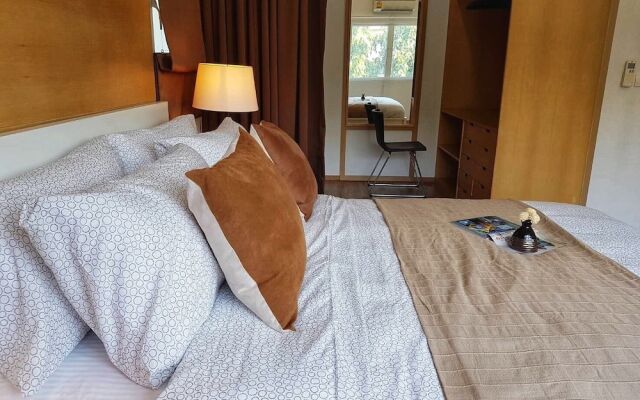 AnB Pool Villa 4BR Beachfront in Pattaya
